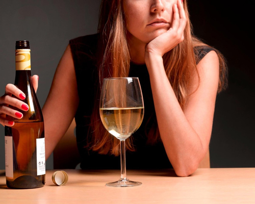 Анонимное лечение женского алкоголизма в Адыгейске
